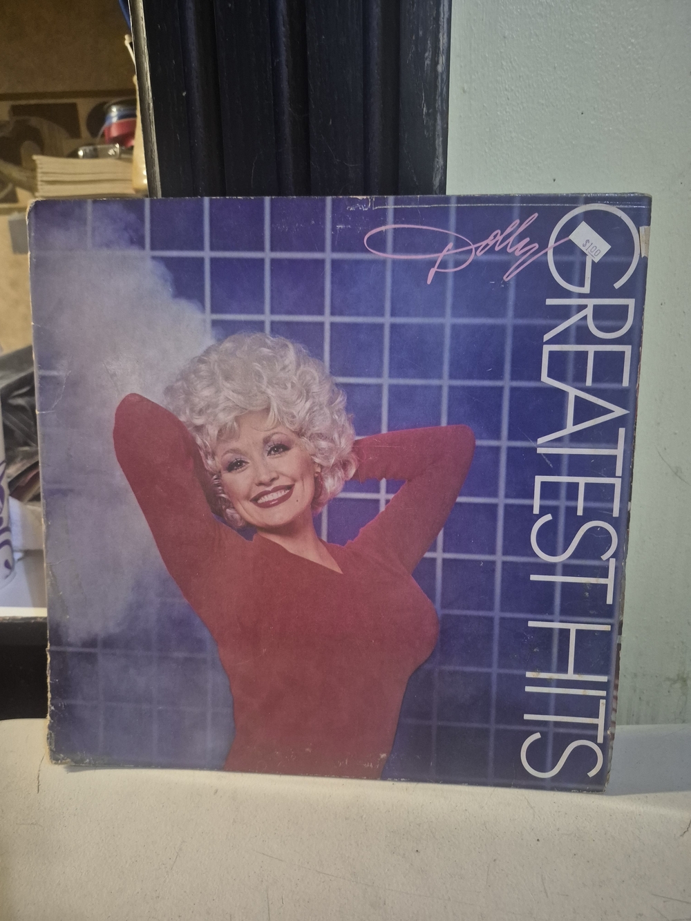 Dolly Parton's Greatest Hits Vinyl Album – Red Cover